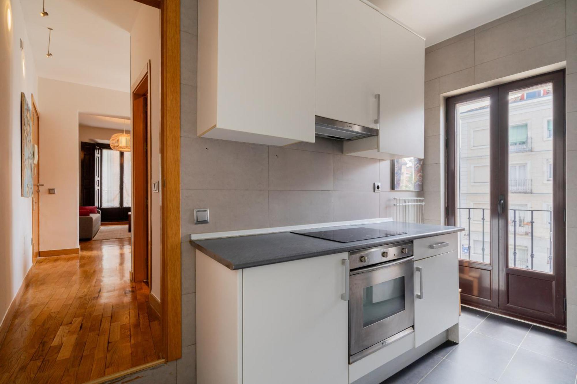 Apartamento Exterior En Lavapies Alquiler Temporal Madrid Bagian luar foto