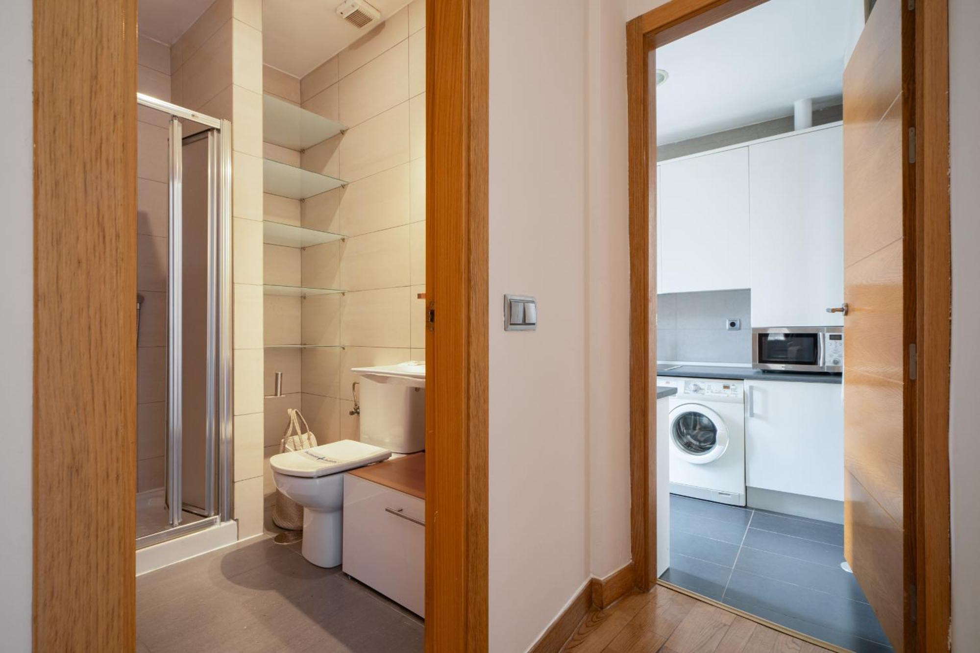 Apartamento Exterior En Lavapies Alquiler Temporal Madrid Bagian luar foto