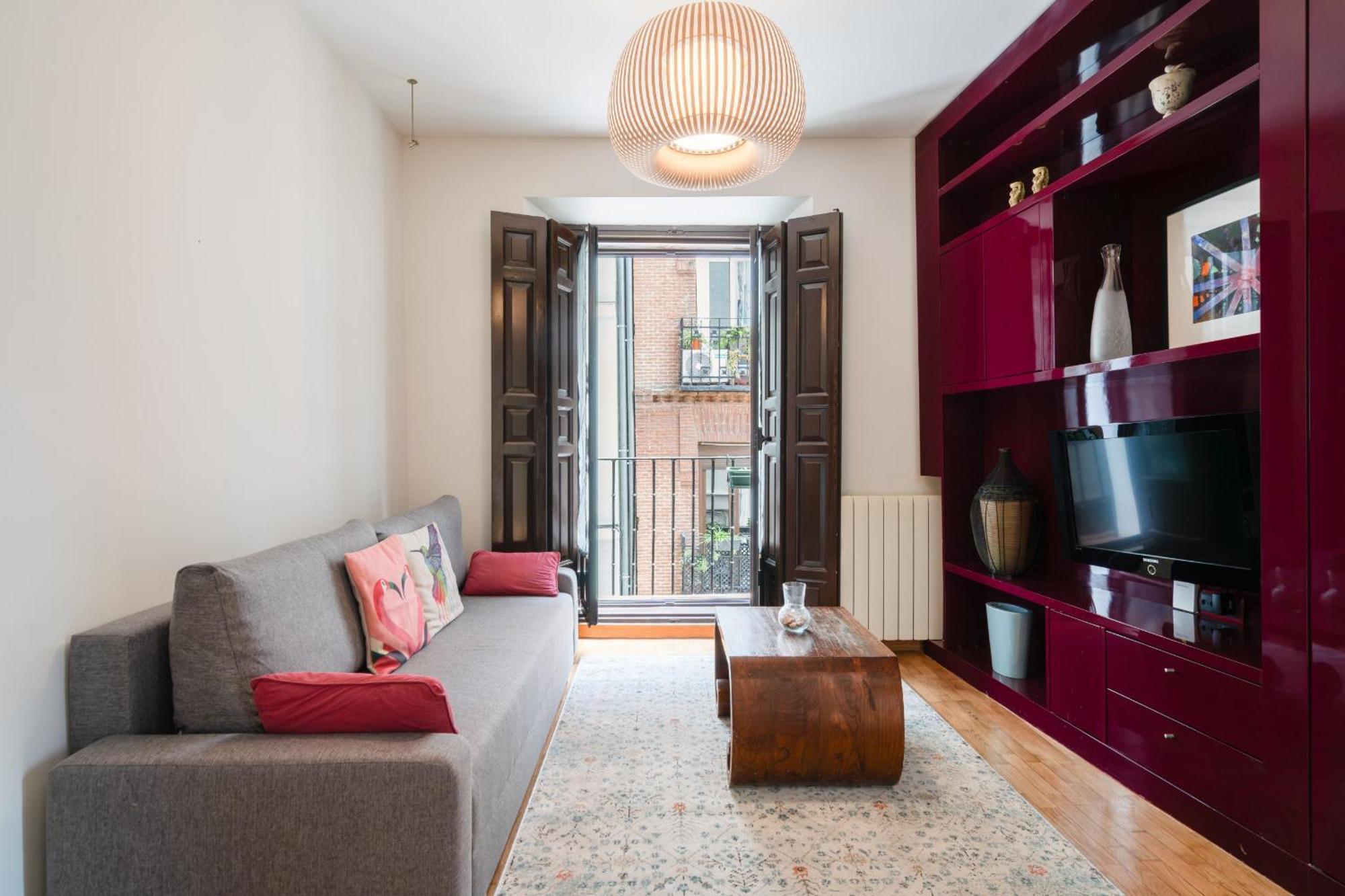 Apartamento Exterior En Lavapies Alquiler Temporal Madrid Bagian luar foto